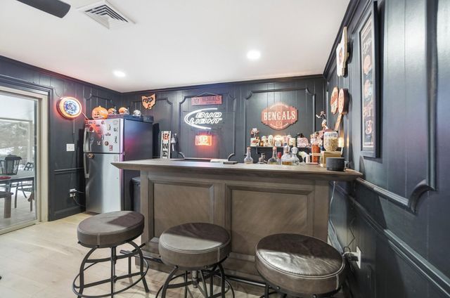 8 Paul Hesser Drive, Lakeside Park, KY 41017