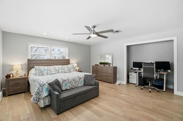 8 Paul Hesser Drive, Lakeside Park, KY 41017