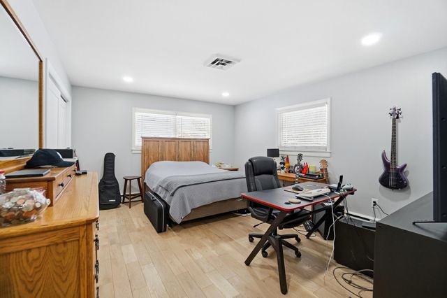 8 Paul Hesser Drive, Lakeside Park, KY 41017