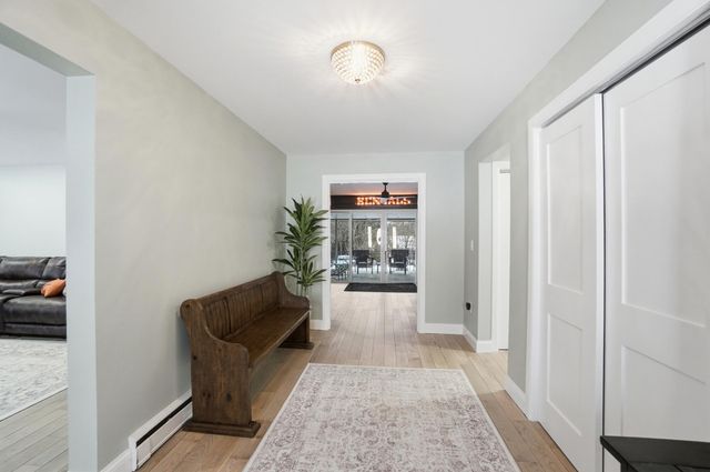 8 Paul Hesser Drive, Lakeside Park, KY 41017