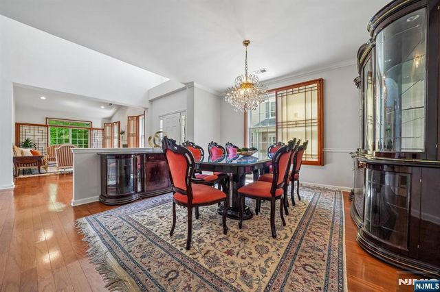 11 Hopkins Court, Par-troy Hills Twp., NJ 07054
