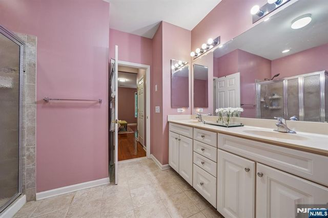 11 Hopkins Court, Par-troy Hills Twp., NJ 07054