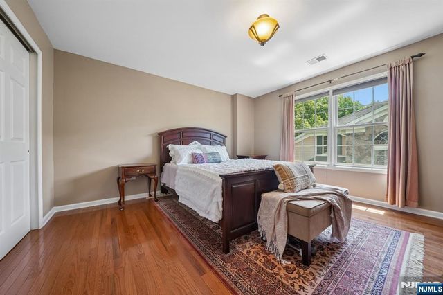 11 Hopkins Court, Par-troy Hills Twp., NJ 07054