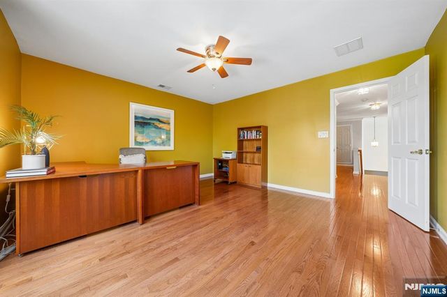 11 Hopkins Court, Par-troy Hills Twp., NJ 07054