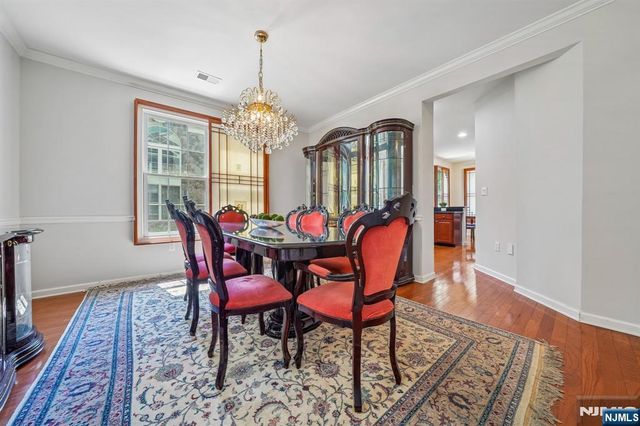 11 Hopkins Court, Par-troy Hills Twp., NJ 07054