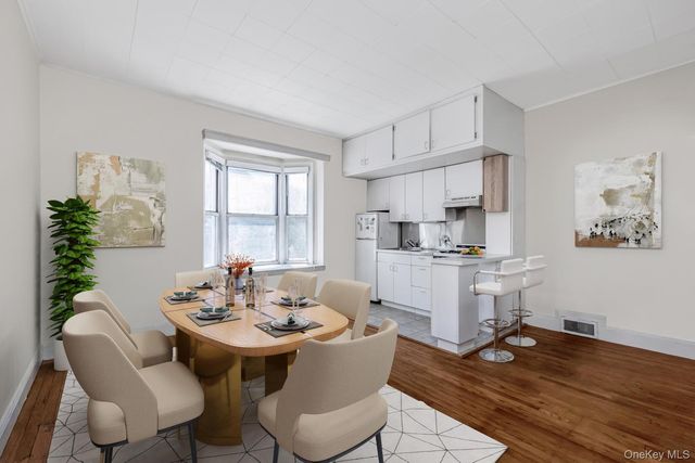 429 E 238th Street, Bronx, NY 10470