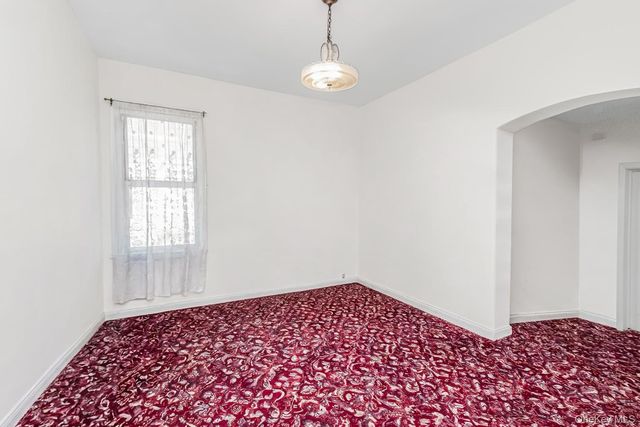 429 E 238th Street, Bronx, NY 10470