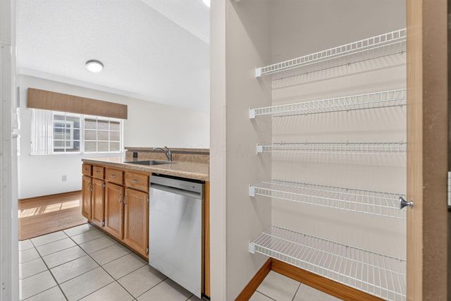 5740 Black Walnut Drive, Gahanna, OH 43230