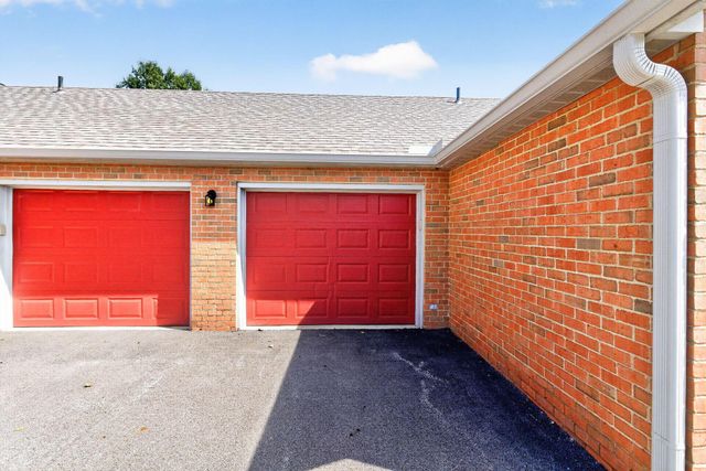 5740 Black Walnut Drive, Gahanna, OH 43230