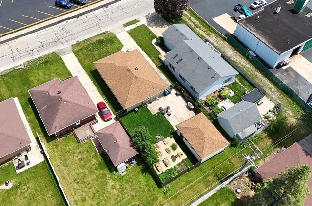 1609 Oakland Avenue, Crest Hill, IL 60403