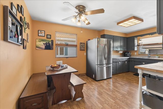 1609 Oakland Avenue, Crest Hill, IL 60403