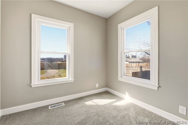 604 Lincoln Boulevard, Sellersburg, IN 47172