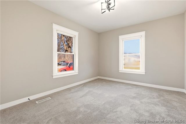 604 Lincoln Boulevard, Sellersburg, IN 47172