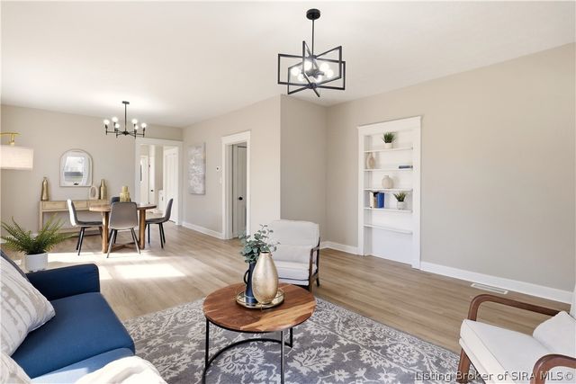 604 Lincoln Boulevard, Sellersburg, IN 47172