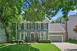 4949 W 129th Terrace, Leawood, KS 66209