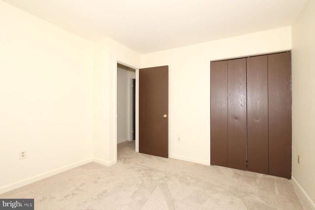35 WALNUT MILL LN, Cleona, PA 17042
