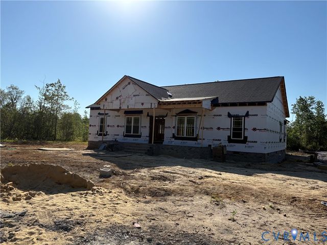 14915 Lebanon Rd, Disputanta, VA 23842