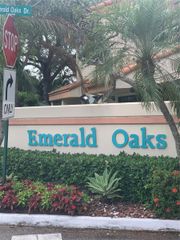 3400 Emerald Oaks Dr 801, Hollywood, FL 33021