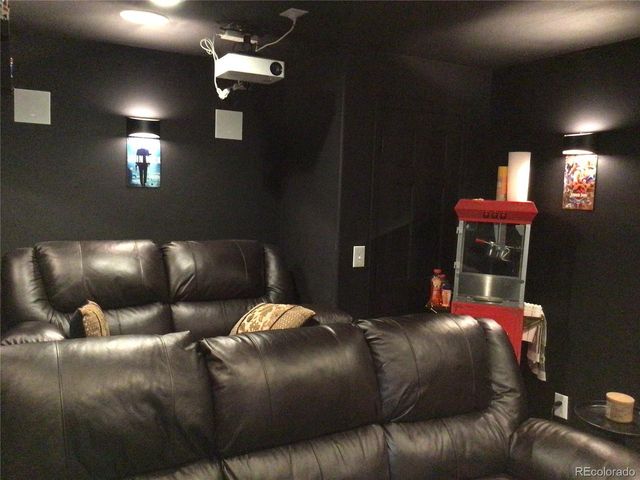 5545 E IRAN St E, Denver, CO 80249