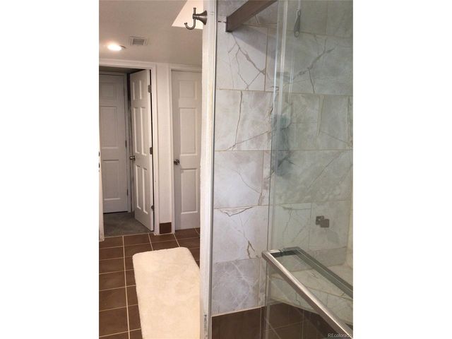 5545 E IRAN St E, Denver, CO 80249