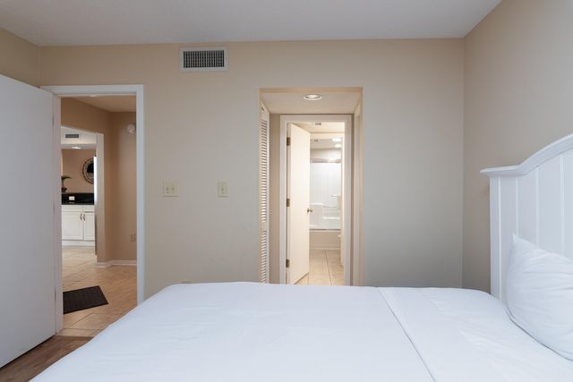 129 Hartland Dr Apt 8D, Myrtle Beach, SC 29572