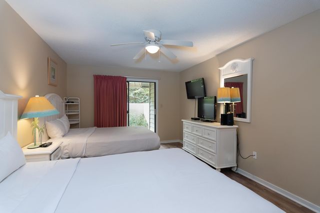 129 Hartland Dr Apt 8D, Myrtle Beach, SC 29572