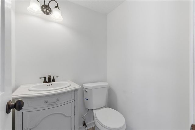 610 Walnut Way, Anderson, SC 29626