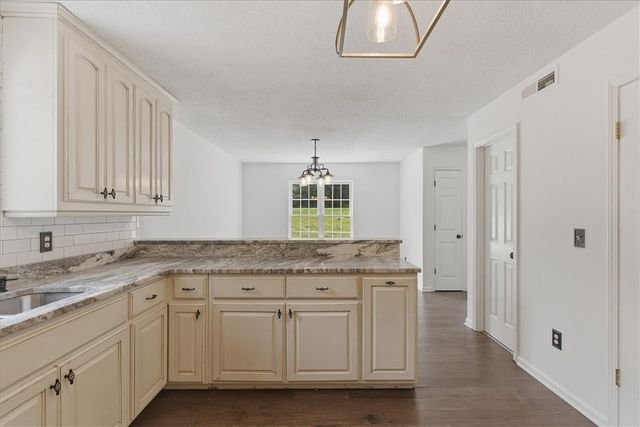 610 Walnut Way, Anderson, SC 29626