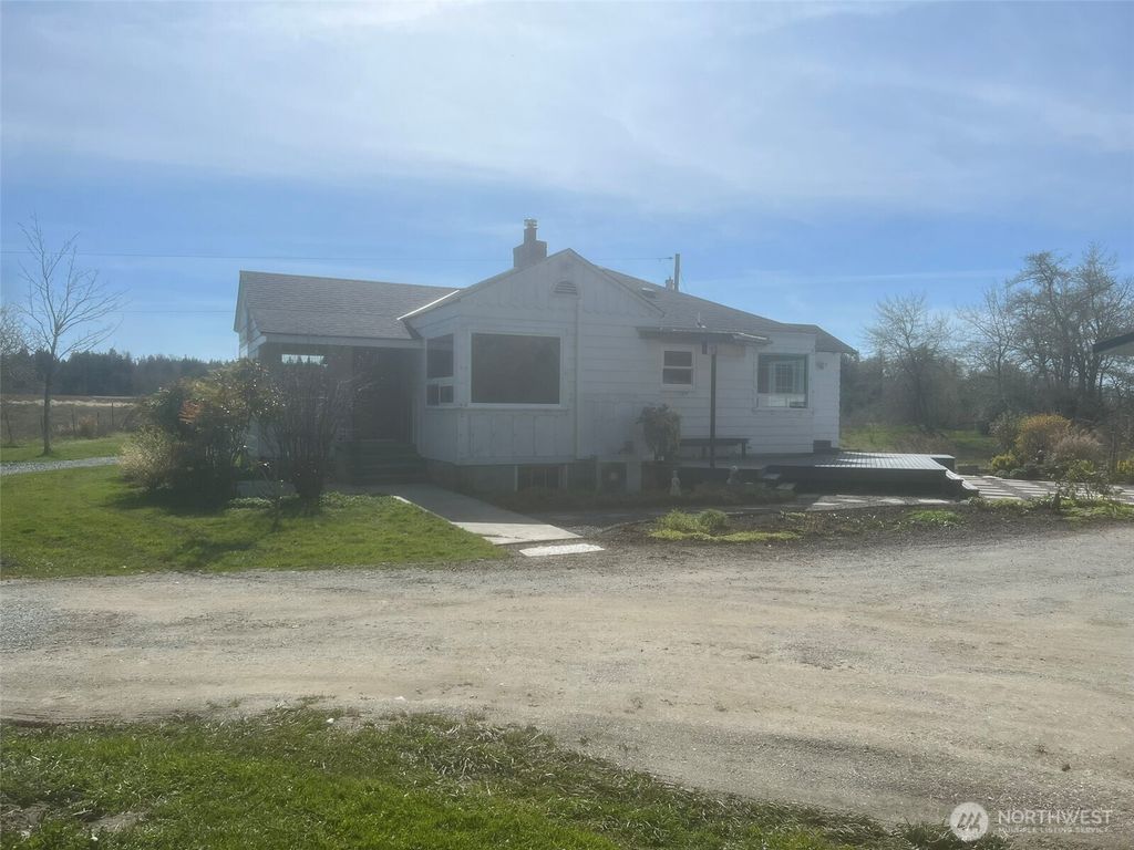 22556 Franklin Road, Mount Vernon, WA 98273