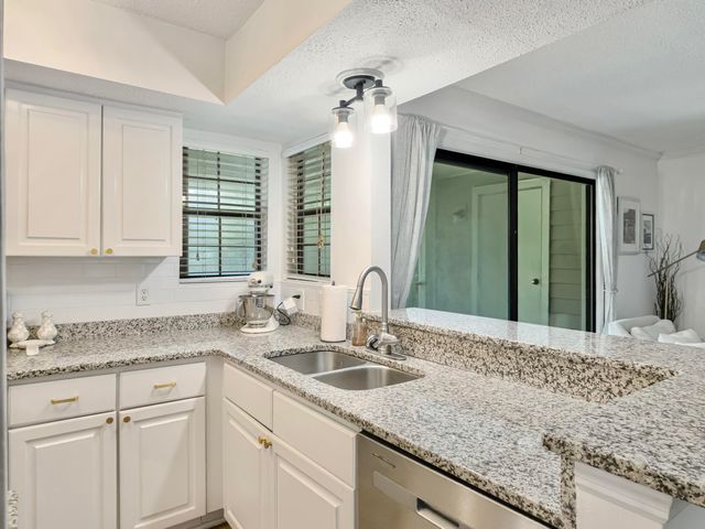 1846 Montclair Drive C, Mount Pleasant, SC 29464