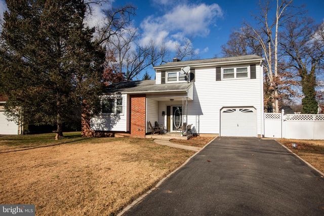 368 REGINA AVE, Hamilton, NJ 08619