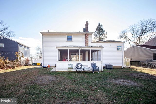 368 REGINA AVE, Hamilton, NJ 08619