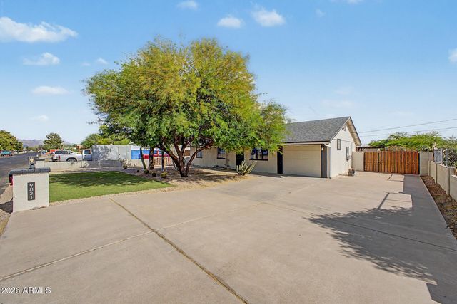 9831 E BUTTE Street, Mesa, AZ 85207