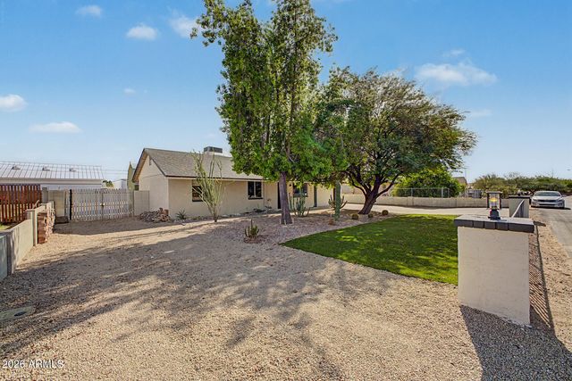 9831 E BUTTE Street, Mesa, AZ 85207