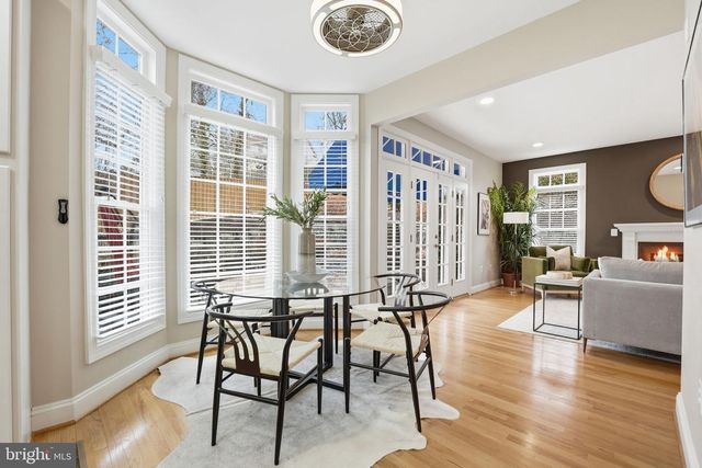 1621 S TAYLOR ST, Arlington, VA 22204