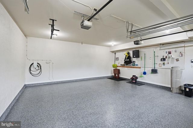 1621 S TAYLOR ST, Arlington, VA 22204