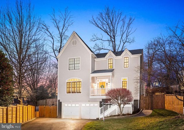 1621 S TAYLOR ST, Arlington, VA 22204