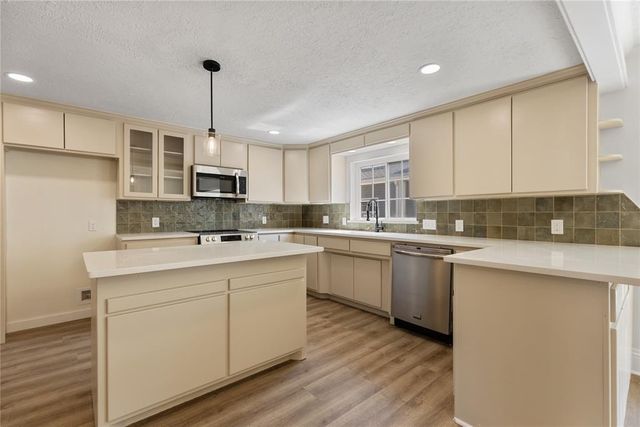 627 N Park Avenue, Shawnee, OK 74801