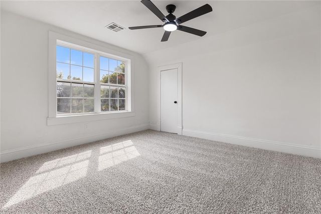 627 N Park Avenue, Shawnee, OK 74801