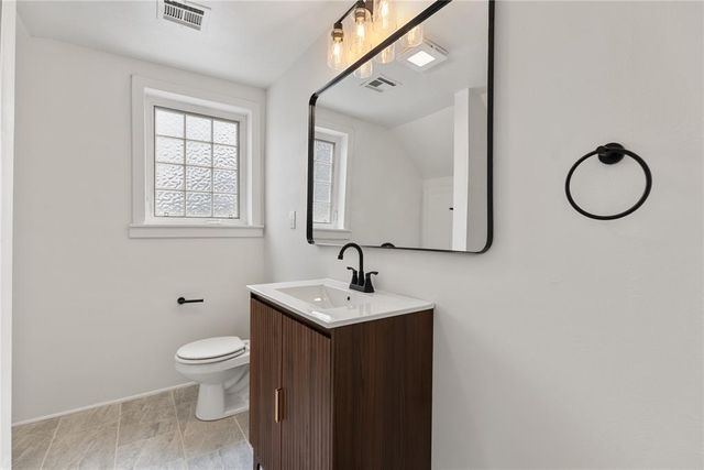 627 N Park Avenue, Shawnee, OK 74801