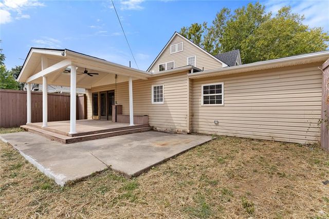 627 N Park Avenue, Shawnee, OK 74801