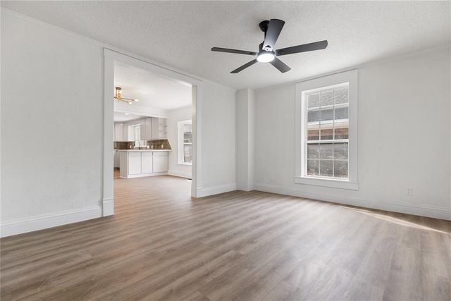 627 N Park Avenue, Shawnee, OK 74801