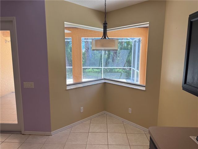 5005 E 1st Square SW, Vero Beach, FL 32968