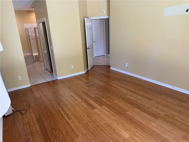 5005 E 1st Square SW, Vero Beach, FL 32968