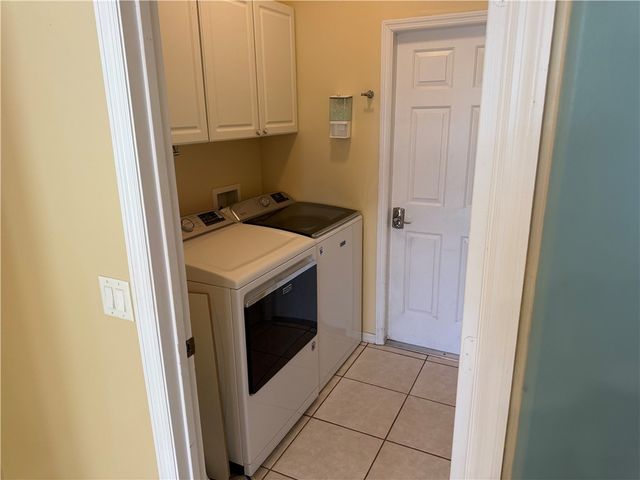 5005 E 1st Square SW, Vero Beach, FL 32968