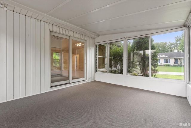 55161 Patrician Park Drive, Osceola, IN 46561