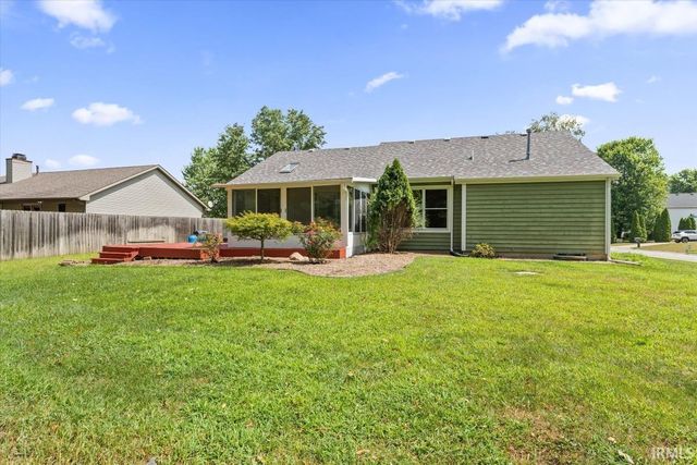 55161 Patrician Park Drive, Osceola, IN 46561