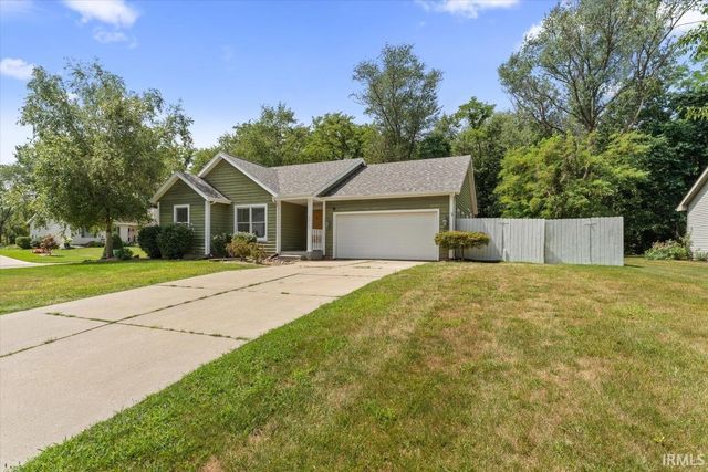 55161 Patrician Park Drive, Osceola, IN 46561