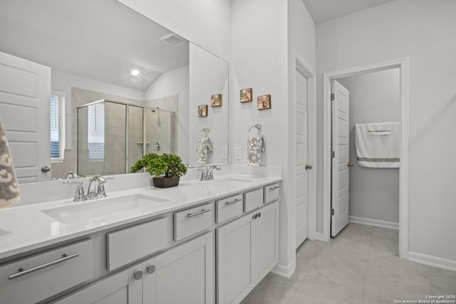 1220 Argon, San Antonio, TX 78245