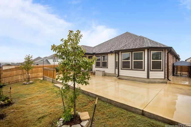 1220 Argon, San Antonio, TX 78245